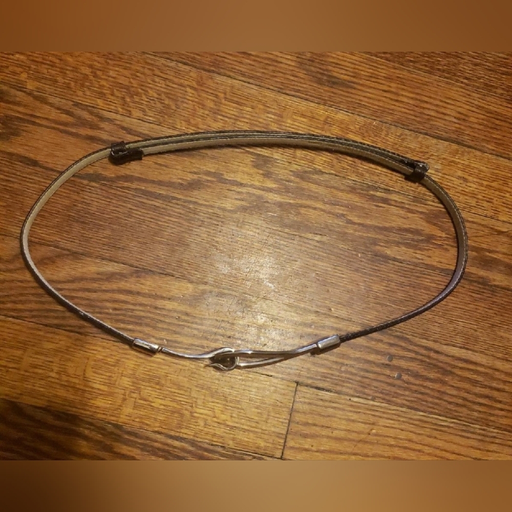Another line belt - Picture 2 of 6